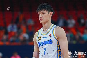 _媒体人：曾凡博目标一直是变更强 目前面前是NBL&NCAA&CBA三条路_媒体人：曾凡博目标一直是变更强 目前面前是NBL&NCAA&CBA三条路