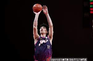 余嘉豪参加全运会是西乙俱乐部重大妥协 球队不满其超长上场时间__余嘉豪参加全运会是西乙俱乐部重大妥协 球队不满其超长上场时间